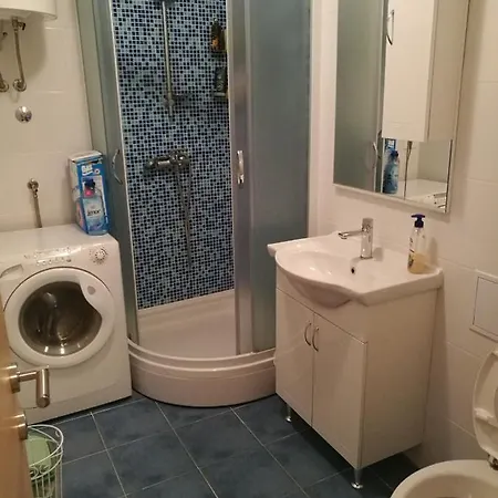 منزل للإقامة And Cozy Two Single Bed سبليت