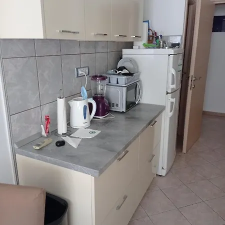 And Cozy Two Single Bed سبليت