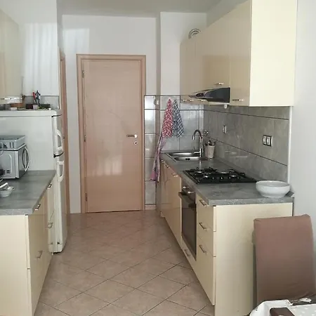 Séjour chez l'habitant And Cozy Two Single Bed