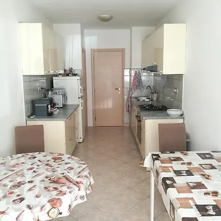 Séjour chez l'habitant And Cozy Two Single Bed *